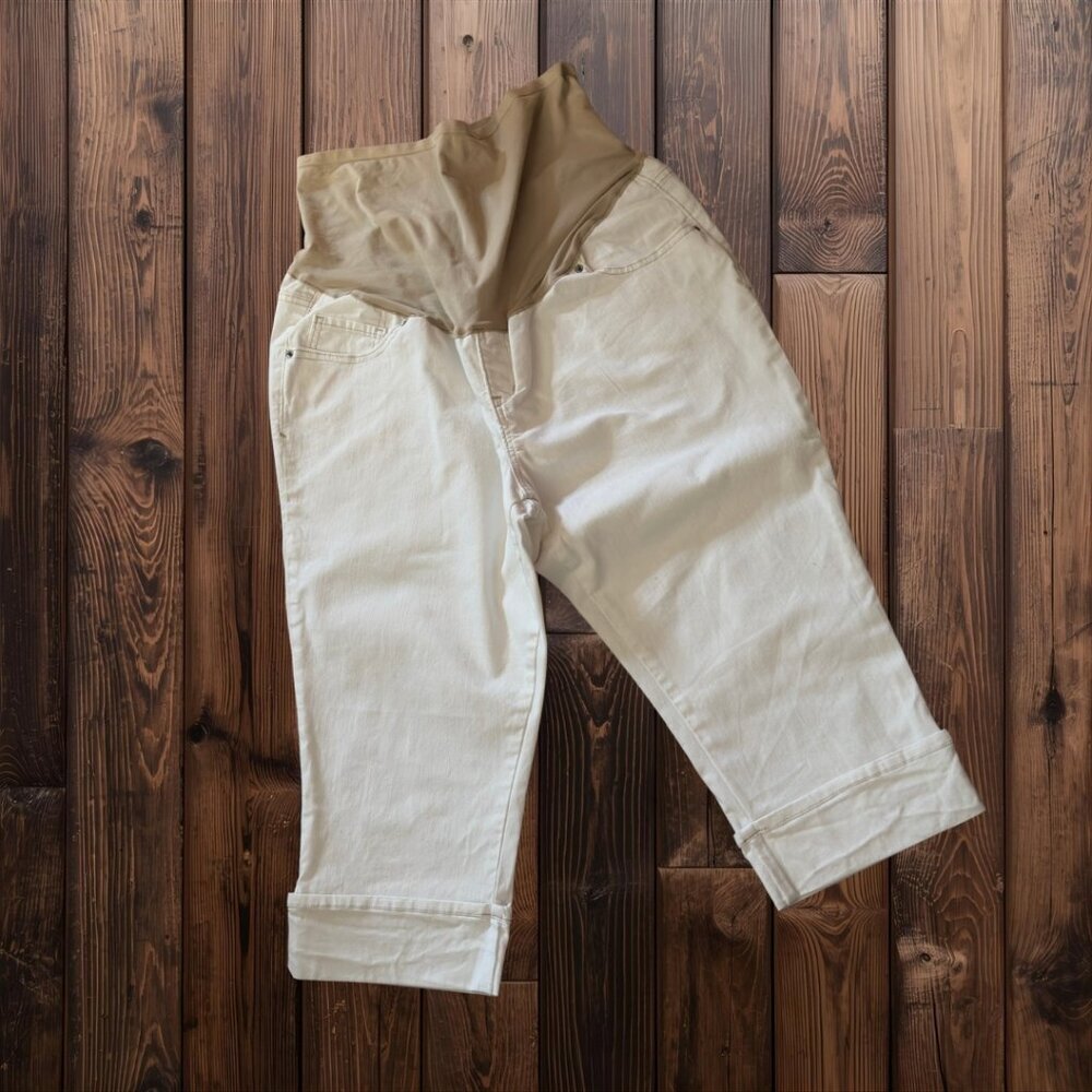 Old Navy Maternity Pants - 18 - Picture 3 of 9